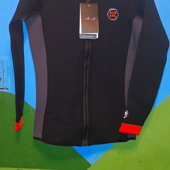 NWT Dive & Sail women wetsuit,  top only   XXL black/gray/orange - Picture 2 of 11